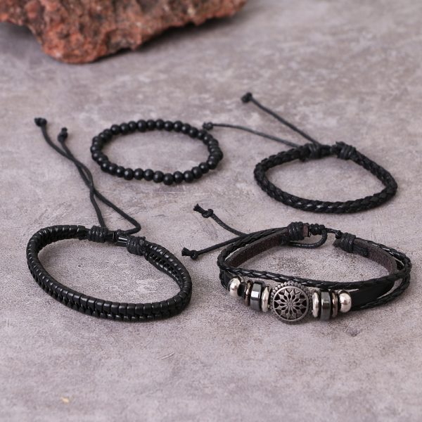 CONJUNTO DE PULSERAS DE CUERO CON DIJE DE SOL CELTA MARRON