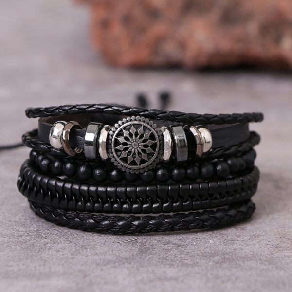 CONJUNTO DE PULSERAS DE CUERO CON DIJE DE SOL CELTA MARRON