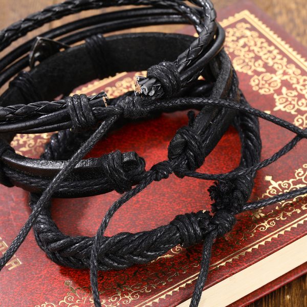 Haz tuya la Pulsera con Dije de Superman y lleva contigo un símbolo de fuerza, valor y determinación todos los días.