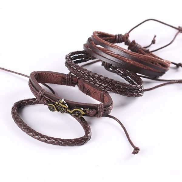 Usa un título claro y descriptivo que incluya palabras clave relevantes — por ejemplo: “Pulsera de cuero boho-rock con charm metálico — accesorio unisex”. Esto ayuda a que la página sea fácilmente encontrada por quienes buscan pulseras de cuero, accesorios rockeros, joyería boho, etc.