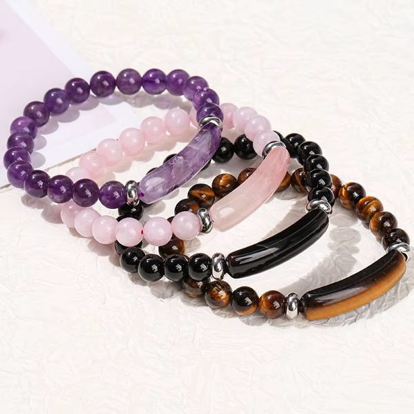 colección de pulseras de piedra natural, diseñadas para combinar elegancia, significado y energía.