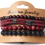 Eleva tu look con este set exclusivo de 4 pulseras que combinan carácter, energía y masculinidad en cada detalle. Incluye: ✔ Pulseras de piedras naturales en tonos rojo intenso y negro volcánico