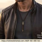 COLLAR FLECHA LEGEND