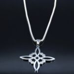 🔮 Collar Nudo de Brujas Protector – Poder Místico y Elegancia 🔮 Un amuleto ancestral que combina protección, estilo y misterio.