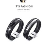 La Pulsera “Black Fusion Supreme” es la combinación perfecta entre elegancia, fuerza y modernidad. Diseñada para hombres que cuidan cada detalle, esta pieza fusiona múltiples texturas en un solo accesorio: cuero trenzado, acabado liso y detalles metálicos que crean un look sofisticado y dominante.