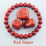 El jaspe rojo es una piedra natural reconocida desde la antigüedad por simbolizar valor, estabilidad y vitalidad. Muchas culturas la consideraban una piedra de protección y energía, ideal para personas decididas que quieren avanzar con seguridad hacia sus metas.
