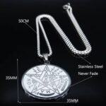 El Tetragramatón es un símbolo esotérico muy conocido que integra elementos de protección y sabiduría espiritual. Muchas personas lo usan como amuleto para protegerse de energías negativas y fortalecer su confianza personal.
