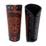 Lleva en tu brazo el espíritu de los guerreros nórdicos con este impresionante brazalete vikingo de cuero grabado