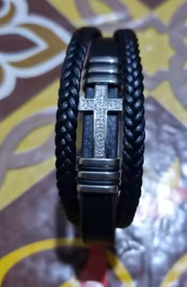 🌑♾️" PULSERA CRUZ TITÁN" 🌑♾️ 🔥✝️LLEVA TU ESTILO CON PODER, FE Y CARÁCTER EN UNA SOLA PIEZA 🔥✝️