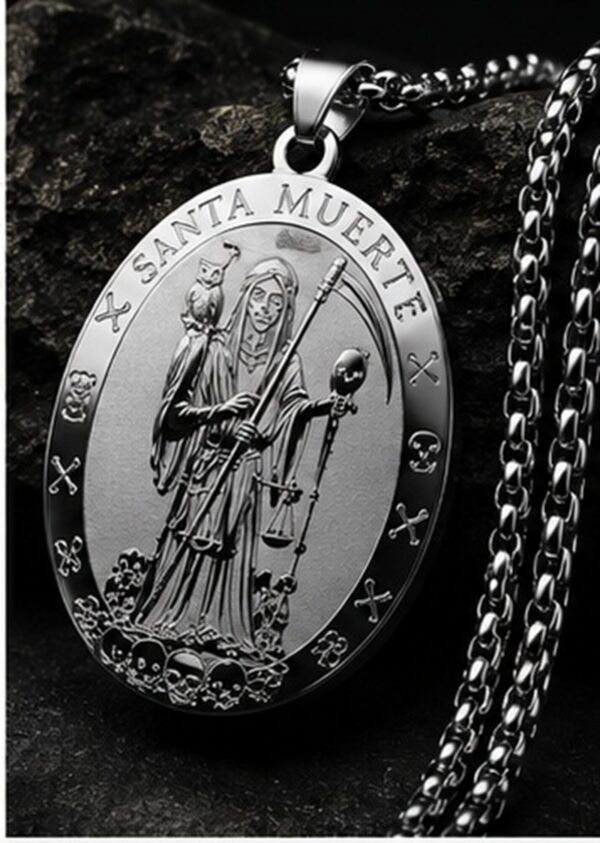 Collar Santa Muerte: Guardiana del Destino