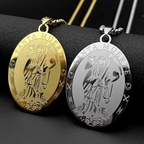 Collar Santa Muerte: Guardiana del Destino