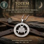 COLLAR AMULETO HÉCATE EL LABERINTO DE LA NOCHE1