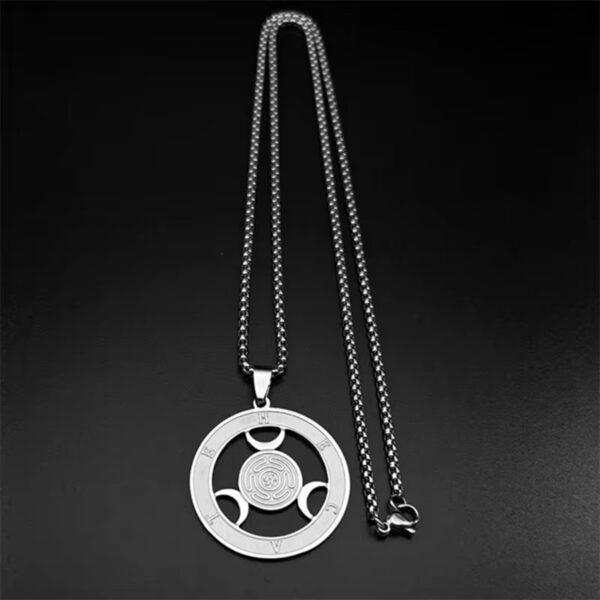 COLLAR AMULETO HÉCATE EL LABERINTO DE LA NOCHE1
