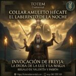COLLAR AMULETO HÉCATE EL LABERINTO DE LA NOCHE1
